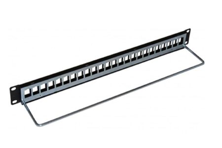 Connectix Black (009-010-010-00)24-Port CAT6a Shielded Patch Panel